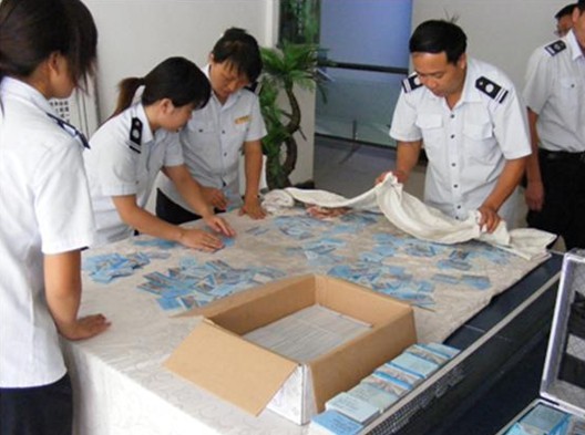 好色视频APP下载科技为高速公路通行卡提供全自动清洗消毒设备